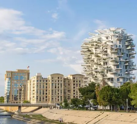 Coeur Lumiere Apartment